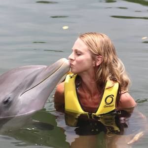 Meet your Posher, Traci